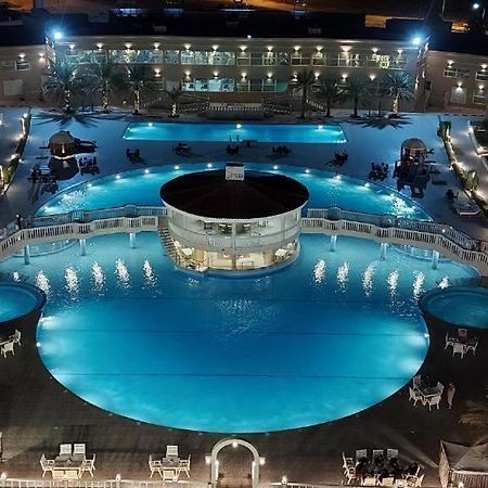 Al Salam Grand Hotel Al Buraimi Buitenkant foto