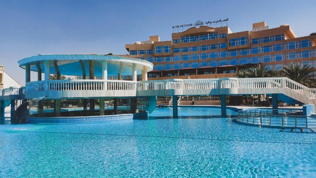 Al Salam Grand Hotel Al Buraimi Buitenkant foto
