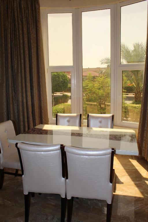 Al Salam Grand Hotel Al Buraimi Buitenkant foto