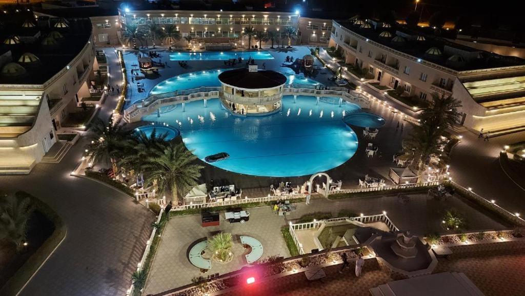 Al Salam Grand Hotel Al Buraimi Buitenkant foto