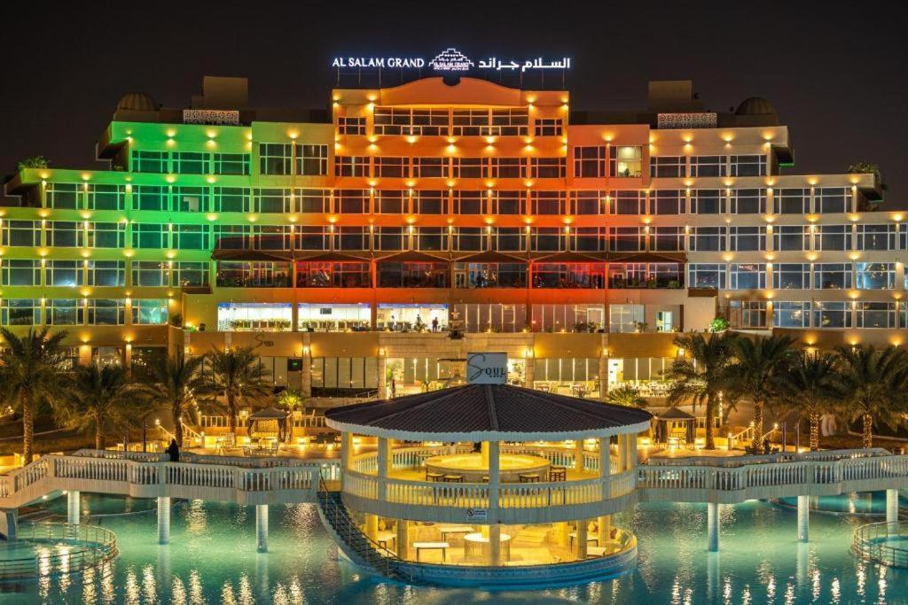 Al Salam Grand Hotel Al Buraimi Buitenkant foto